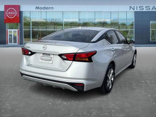 2025 Nissan Altima S