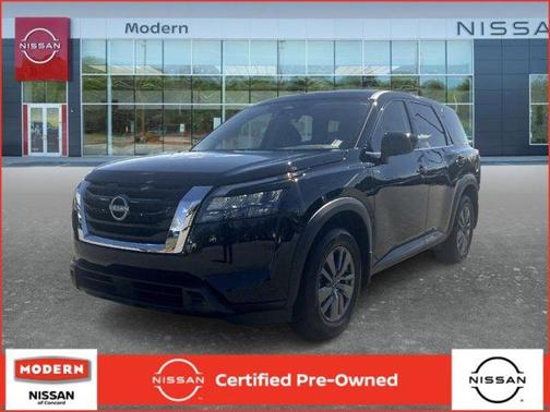 2025 Nissan Pathfinder S