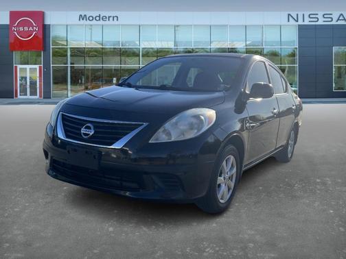 2014 Nissan Versa 1.6 SV