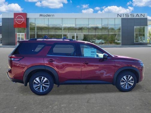 Scarlet Ember 2026 Nissan Pathfinder SL