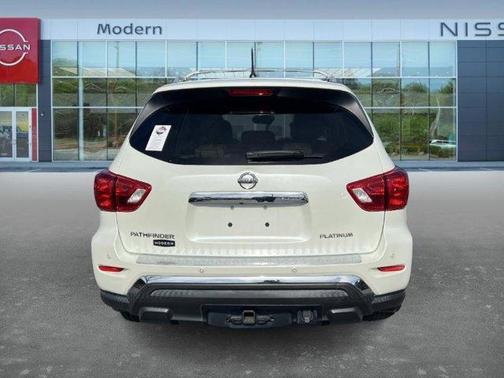 2018 Nissan Pathfinder Platinum