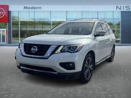 2018 Nissan Pathfinder Platinum