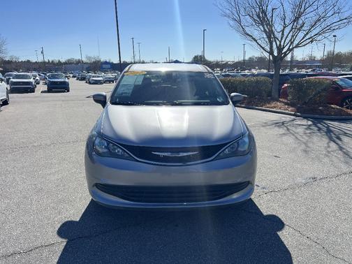 2017 Chrysler Pacifica LX