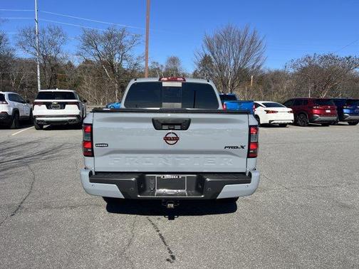 2023 Nissan Frontier PRO-X