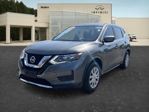 Gun Metallic 2017 Nissan Rogue S