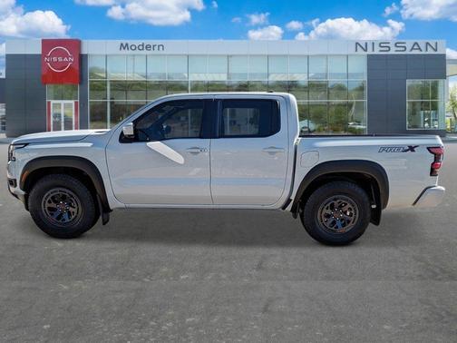 Glacier White 2026 Nissan Frontier PRO-X