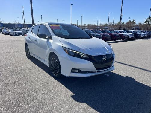 2023 Nissan Leaf SV PLUS