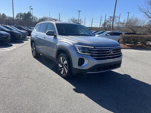 2025 Volkswagen Atlas 2.0T SE w/Technology