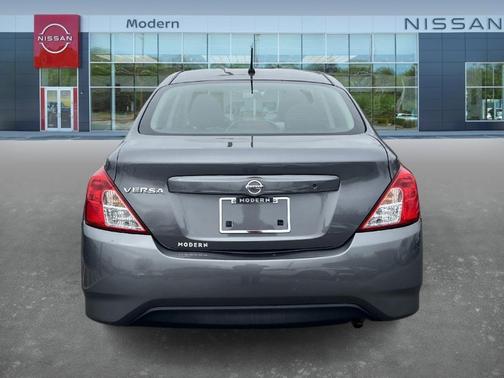 2018 Nissan Versa S