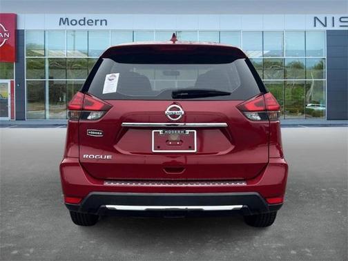 2017 Nissan Rogue S