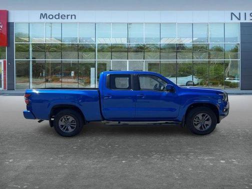 Bluestone Pearl 2025 Nissan Frontier SV