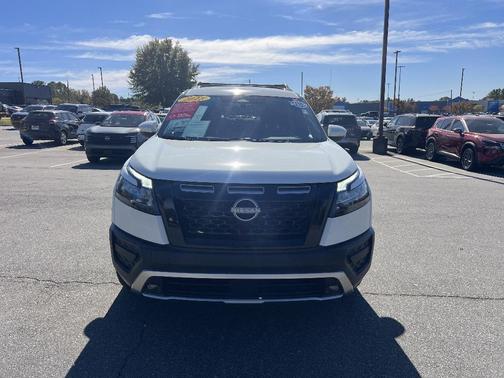2023 Nissan Pathfinder Rock Creek