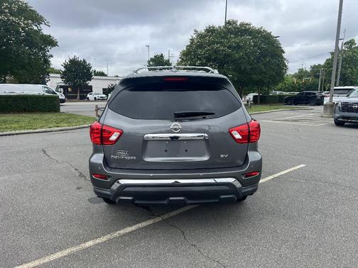 Gun Metallic 2019 Nissan Pathfinder SV