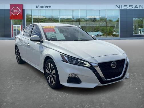 2021 Nissan Altima 2.5 SV