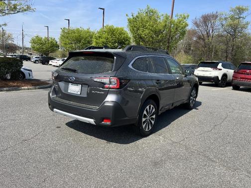 Magnetite Gray Metallic 2024 Subaru Outback Limited