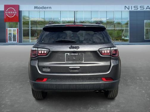 2022 Jeep Compass Altitude