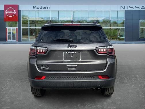 2022 Jeep Compass Altitude