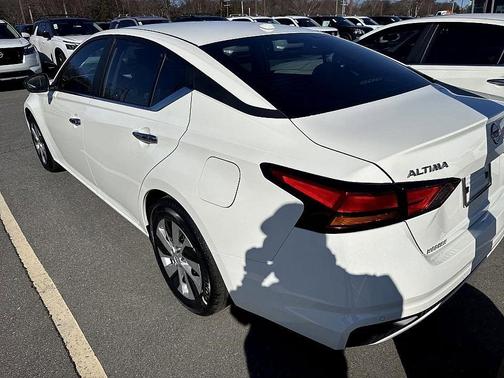 2025 Nissan Altima S