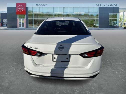 2025 Nissan Altima S
