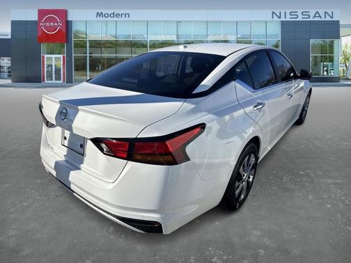 2025 Nissan Altima S