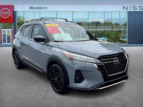 2024 Nissan Kicks SR