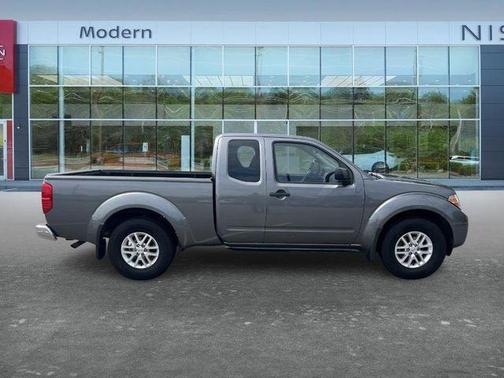 Gun Metallic 2020 Nissan Frontier SV