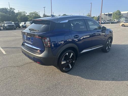 2t Blu Gry Roof 2025 Nissan Kicks SR
