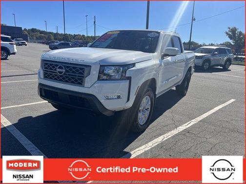 2023 Nissan Frontier SV