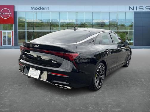 2025 Kia K5 GT