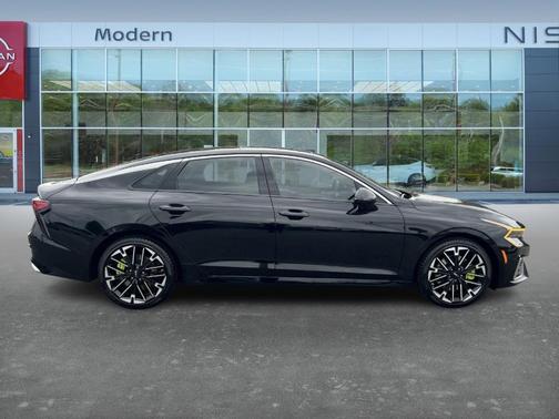 2025 Kia K5 GT
