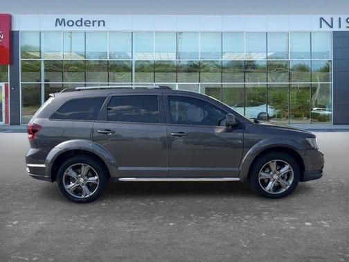 Gray 2017 Dodge Journey Crossroad