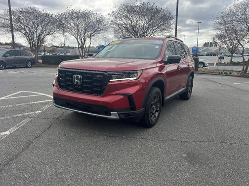 2023 Honda Pilot TrailSport