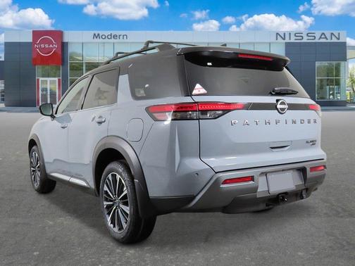 Boulder Gray Metallic 2026 Nissan Pathfinder Platinum