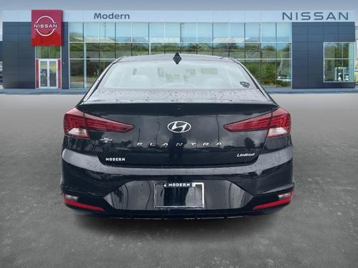 2020 Hyundai ELANTRA Limited