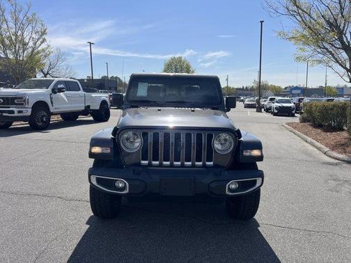 2020 Jeep Gladiator Overland