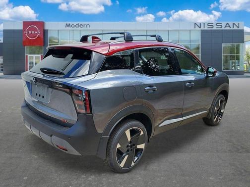 2t Gun Red Roof 2026 Nissan Kicks SR