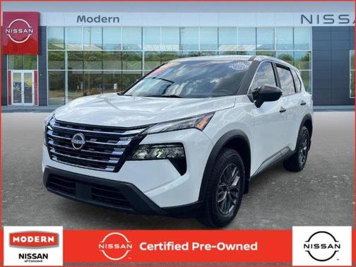 Glacier White 2024 Nissan Rogue S