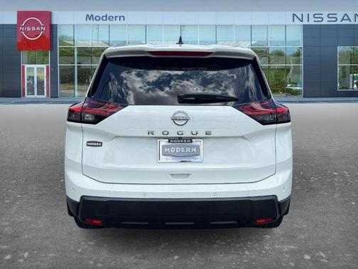 Glacier White 2024 Nissan Rogue S