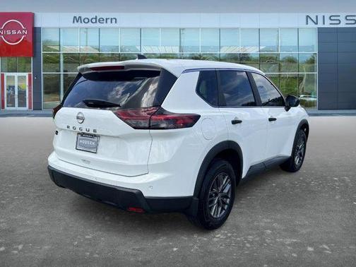 Glacier White 2024 Nissan Rogue S