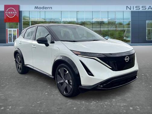 2t Wht Blk Roof 2024 Nissan ARIYA PLATINUM+