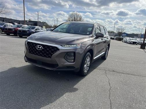 2019 Hyundai SANTA FE 2.4 SE