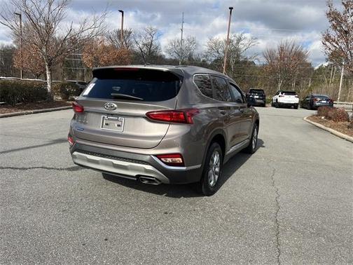 2019 Hyundai SANTA FE 2.4 SE