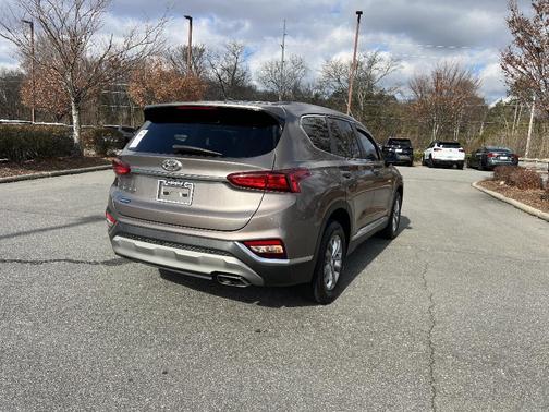 2019 Hyundai SANTA FE 2.4 SE