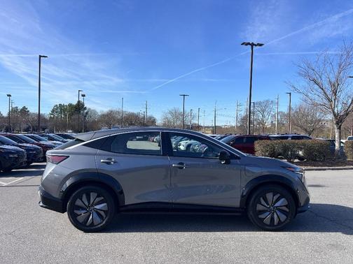 2023 Nissan ARIYA EVOLVE+