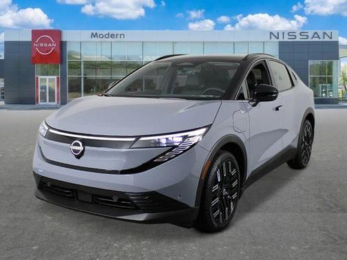 Boulder Gray Metallic 2026 Nissan Leaf PLATINUM+