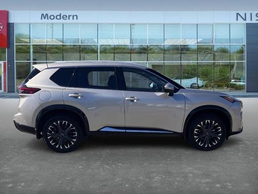 2024 Nissan Rogue Platinum
