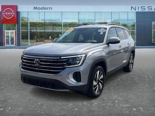 Silver Mist Metallic 2025 Volkswagen Atlas 2.0T SE w/Technology