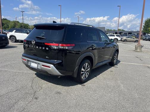 Black 2025 Nissan Pathfinder SL