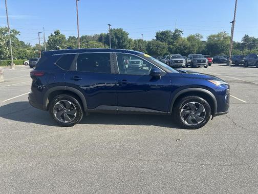 Deep Ocean Blue 2024 Nissan Rogue SV