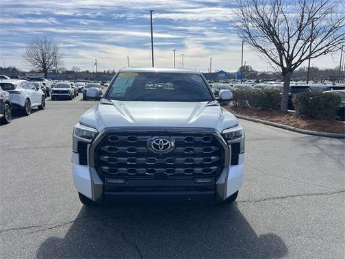 2023 Toyota Tundra Hybrid Platinum
